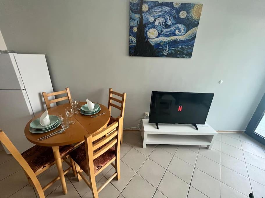 Large Apartment In Napospart Kültér fotó